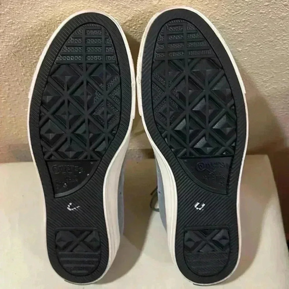 Converse green suede. Men’s 9 or Women’s 11 - Picture 5 of 9